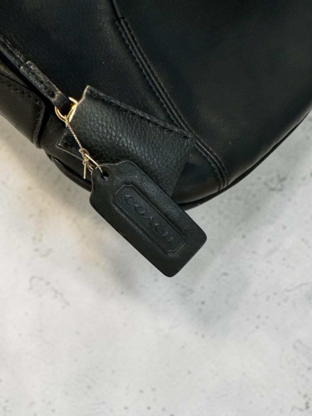 1990’s Vintage Coach Black Leather Hobo Shoulder Bag - Picture 5 of 6